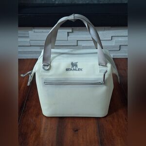 Stanley All Day Julienne Mini Cooler bag in cream color